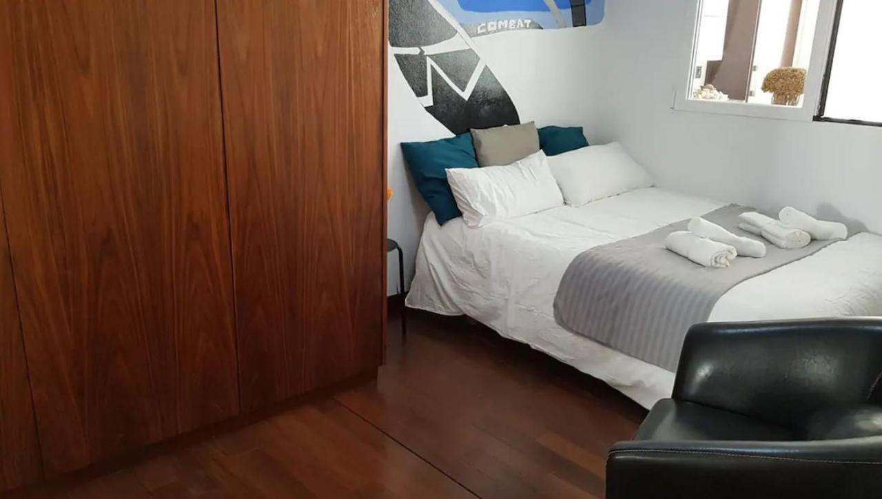 Pension Les Eres Puebla de Vallbona Buitenkant foto